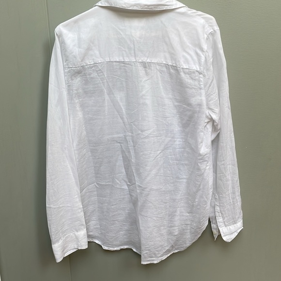 Size Large - Picture 3 of 3